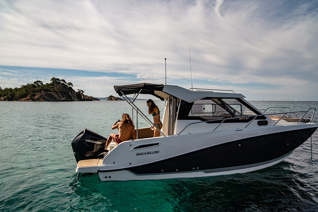 Quicksilver Activ 705 Weekend