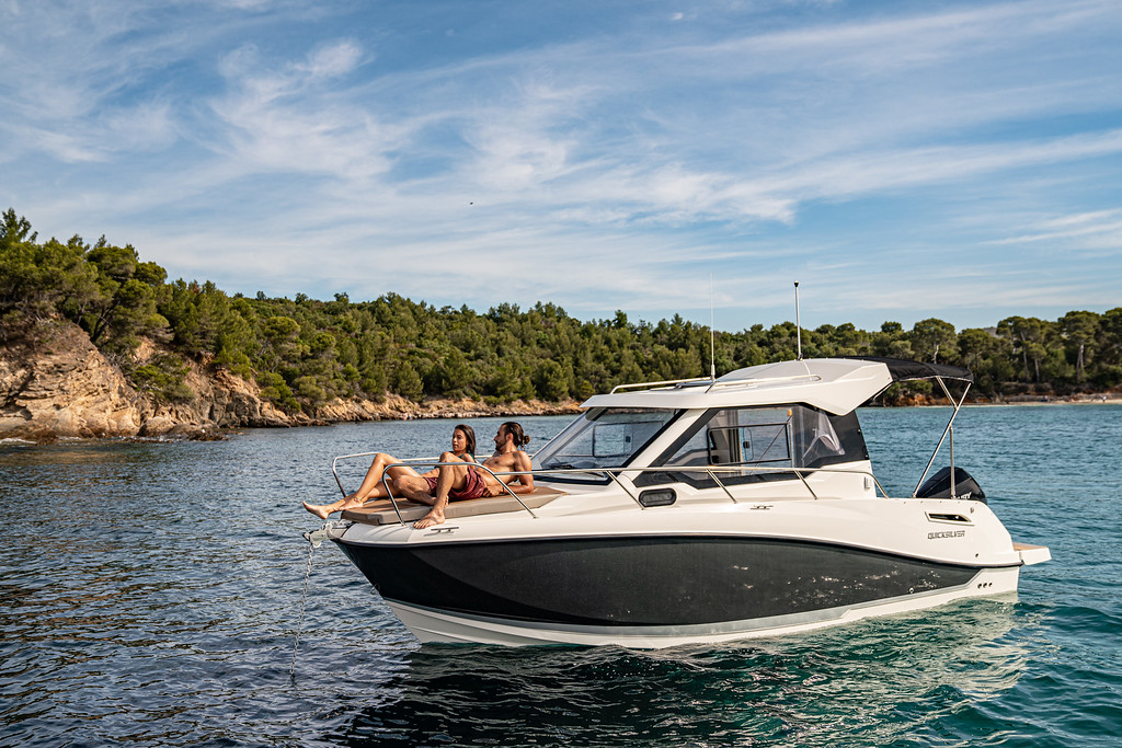 Quicksilver Activ 705 Weekend