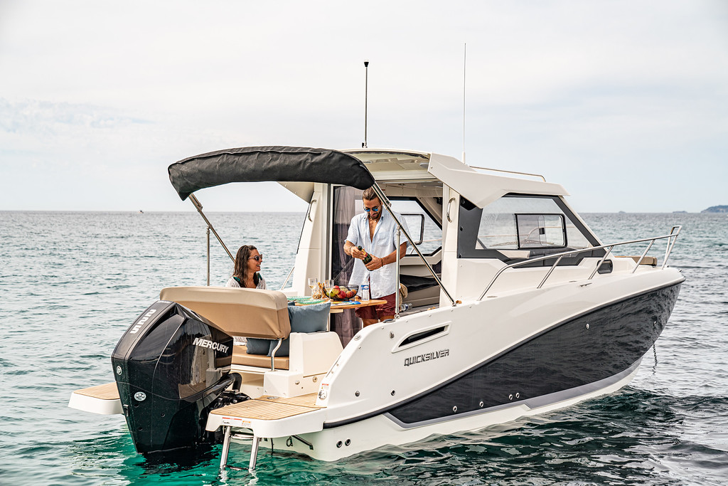 Quicksilver Activ 705 Weekend