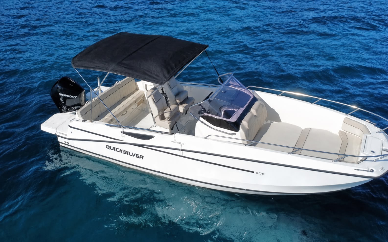 Quicksilver Activ 805 Open