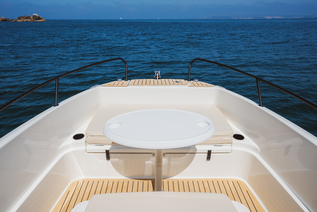 Quicksilver Activ 625 Open 